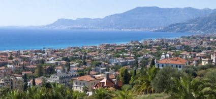 Bordighera: mare, cosa vedere e hotel consigliati